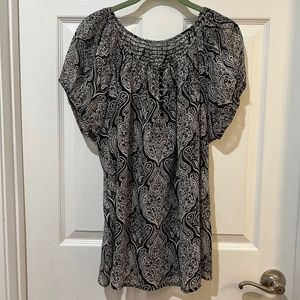 APT 9 BW SHEER TOP
